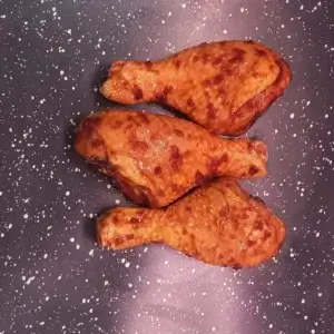 Gemarineerde drumsticks