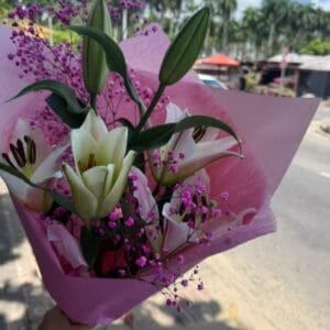 Lelies Boeket – Elegant & Tijdloos